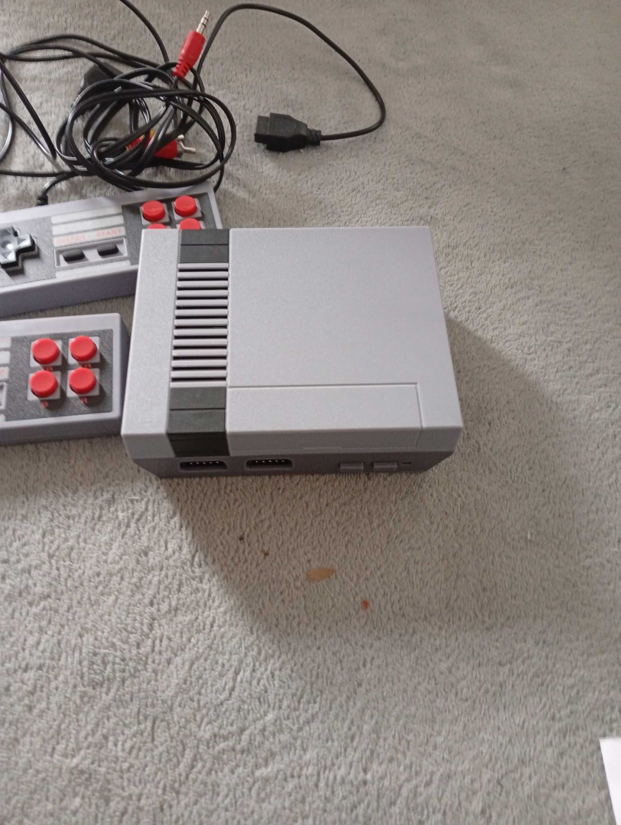 Mini konsola retro game przenośny Pegasus 620 gier
