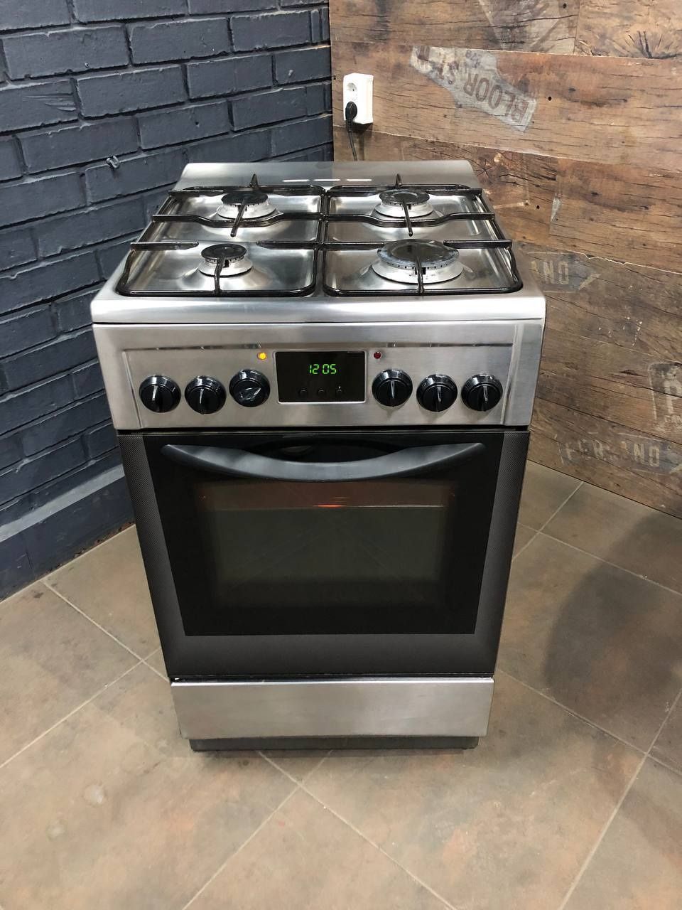 Плита газова Indesit swd336привезена із Німеччини