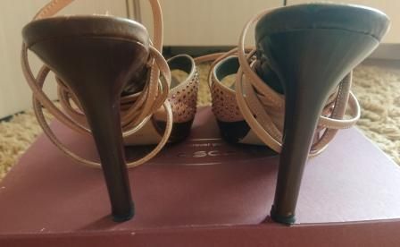 Роскошные сексуальные босоножки со стразами