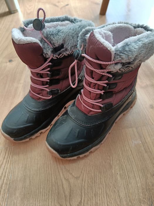 Oddam za darmo śniegowce dla dziewczynki