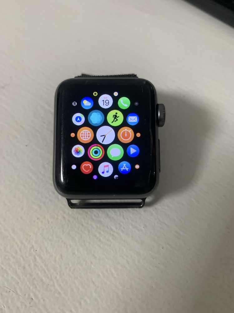 Apple Watch Series 2 | Гарний стан | Металевий ремінець у подарунок