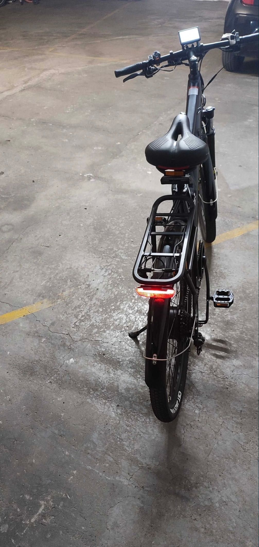 Bicicleta eléctrica 32Km/h 450W 100km autonomia