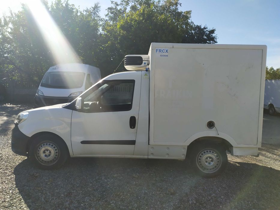 FIAT DOBLO 1,6 MJT 105 KM Klima Chłodnia Mroźnia