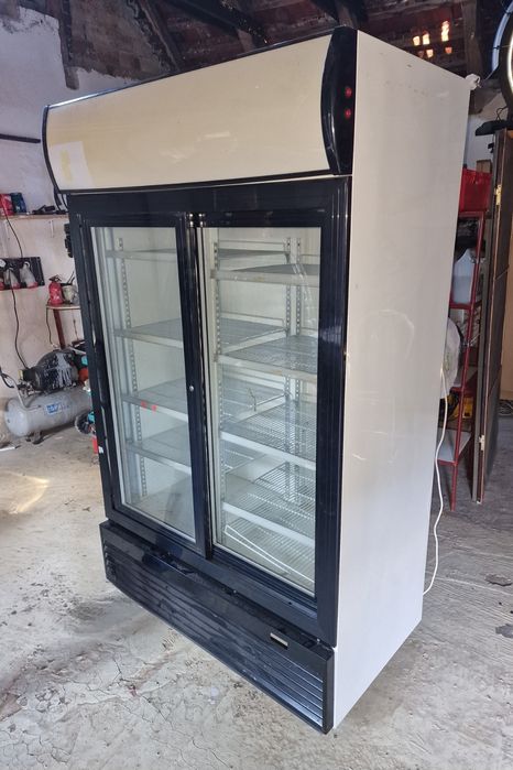 Szafa chłodnicza DUŻA chłodnia witrynowa LG-1000S lodówka 1000L 2x1,2m