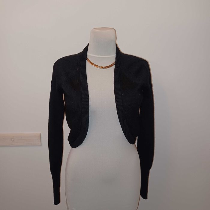 HUGO BOSS sweterek/bolerko ciepełko 100% wełna czarne dla M