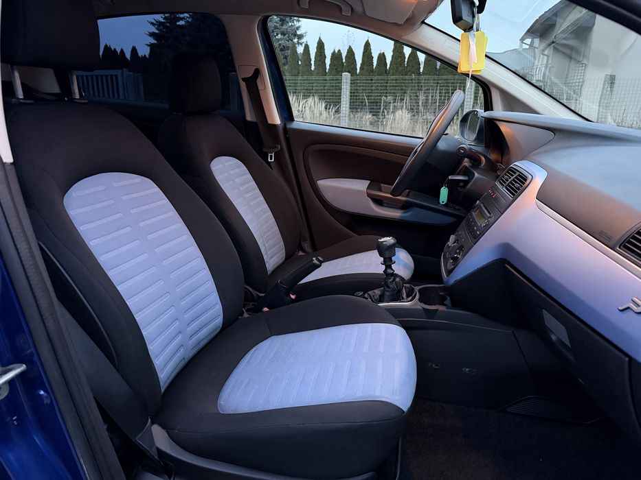 Fiat Grande Punto 1.4 Benzyna 95KM / 6 Biegów / Alufelgi Świeże opony