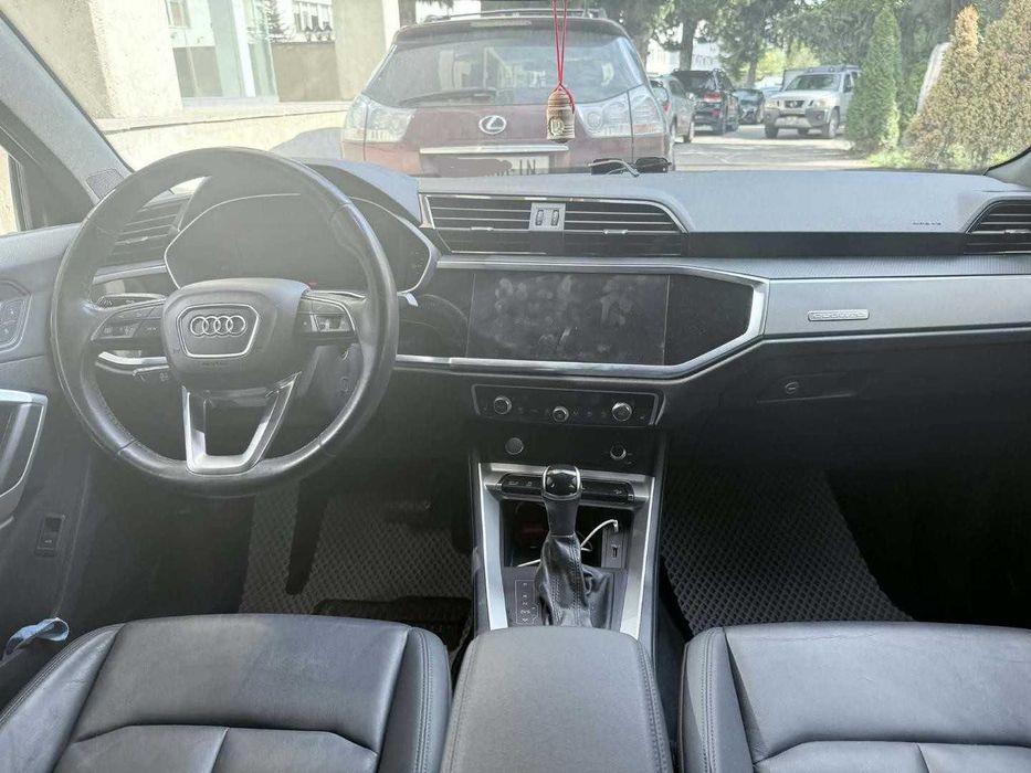 Audi Q3 2019 F3 45 TFSI S-tronic Quattro Ауди Ку3