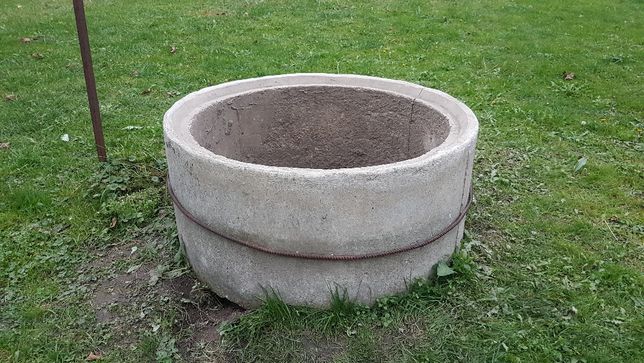 Krega betonowa 100x45 cm