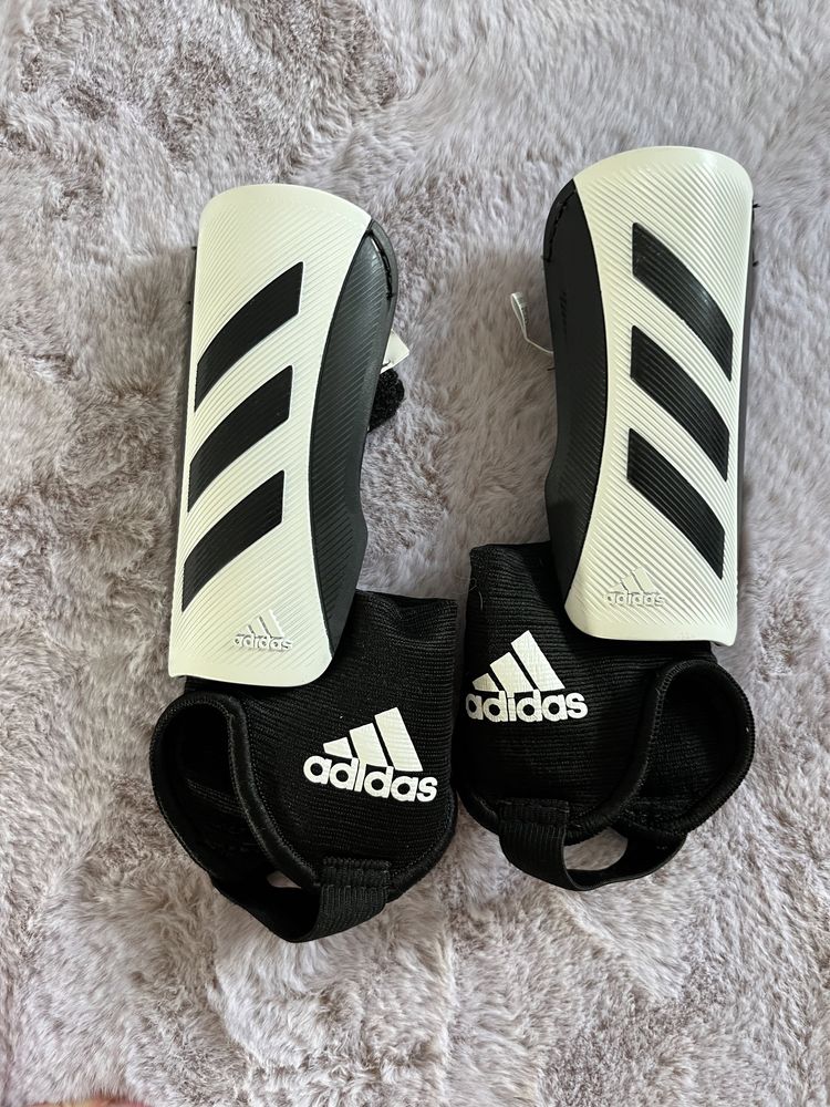 Ochraniacze adidas tiro nowe