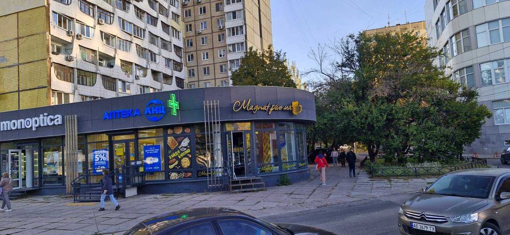 Оренда магазину 53 м.кв. з великим пішохідним трафіком