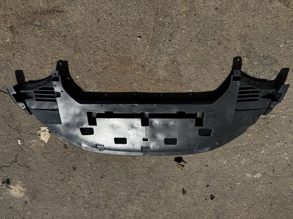 Защита юбка переднего бампера Citroen C4 Picasso