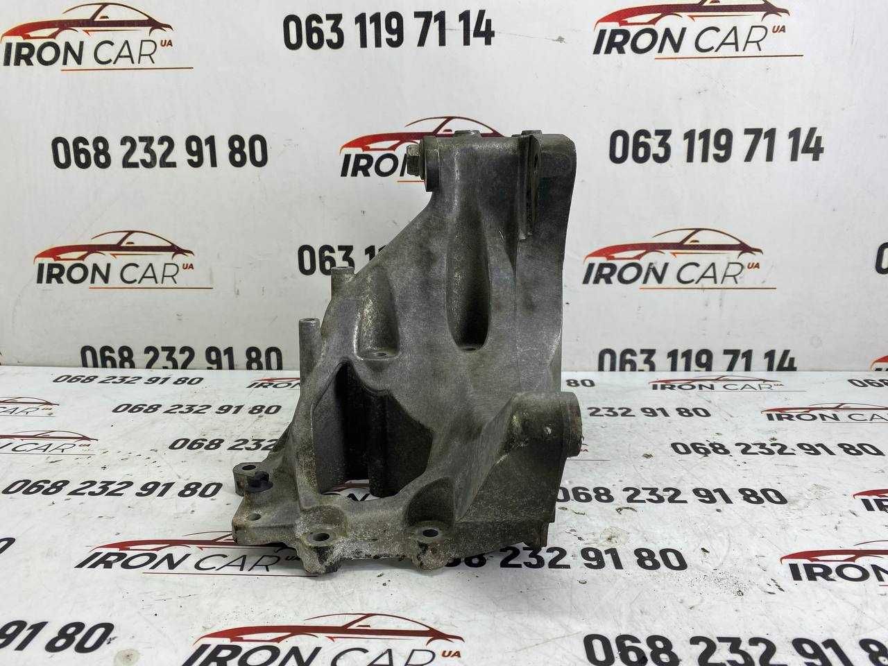 Кронштейн ТНВД Opel Insignia 2.0 2008-2013 55566003