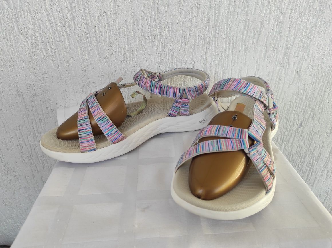 Брендовие текстильние босоножки skechers goga mat gen 5 р.41-41.5