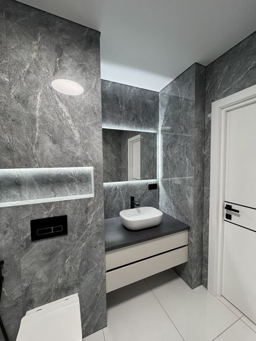 Продам шикарну 2 кім квартиру+відпочинкова у престижному ЖК, центр