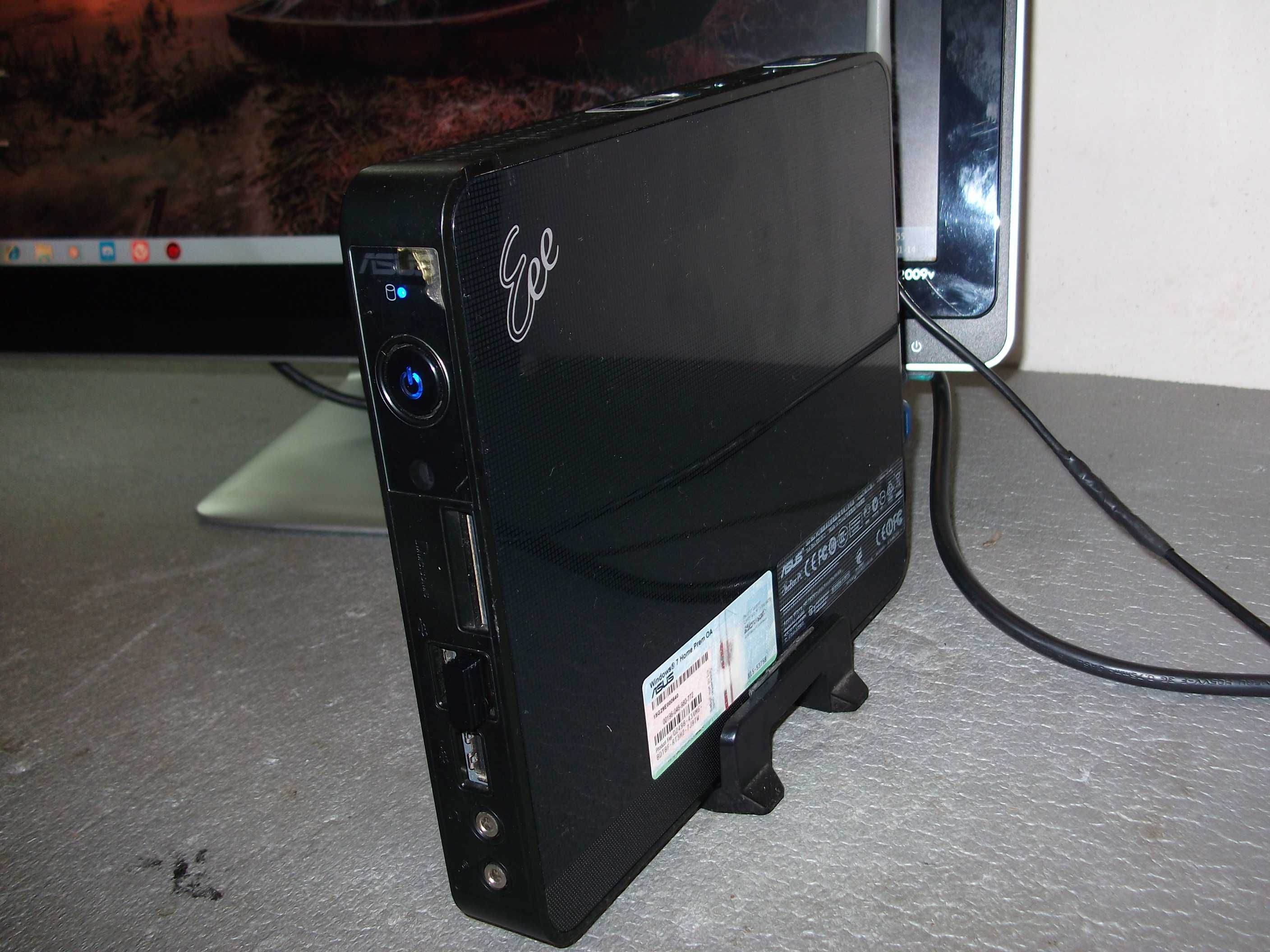 Mini Komputer Asus Eee Box EB1012