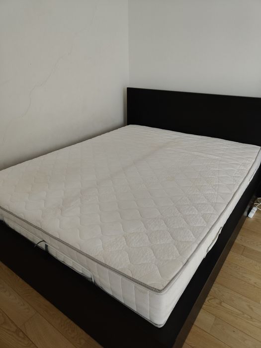 Łóżko z pojemnikiem Ikea Malm 160x200 plus materac