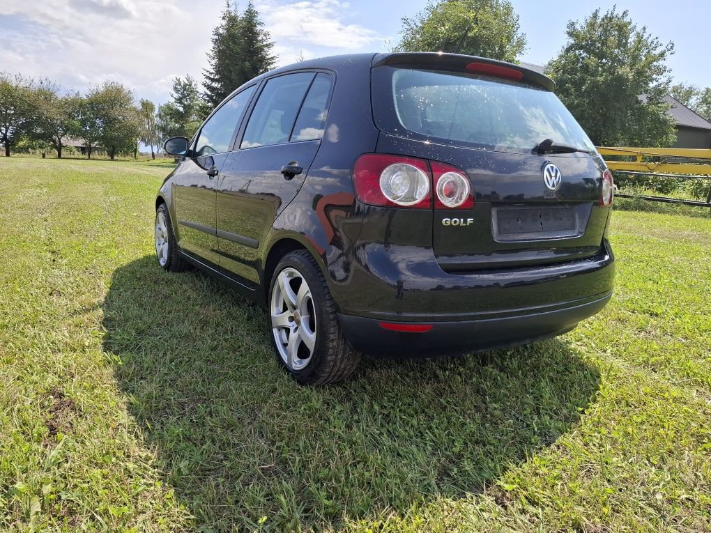 Vw golf 5 plus sprowadzony w super stanie.