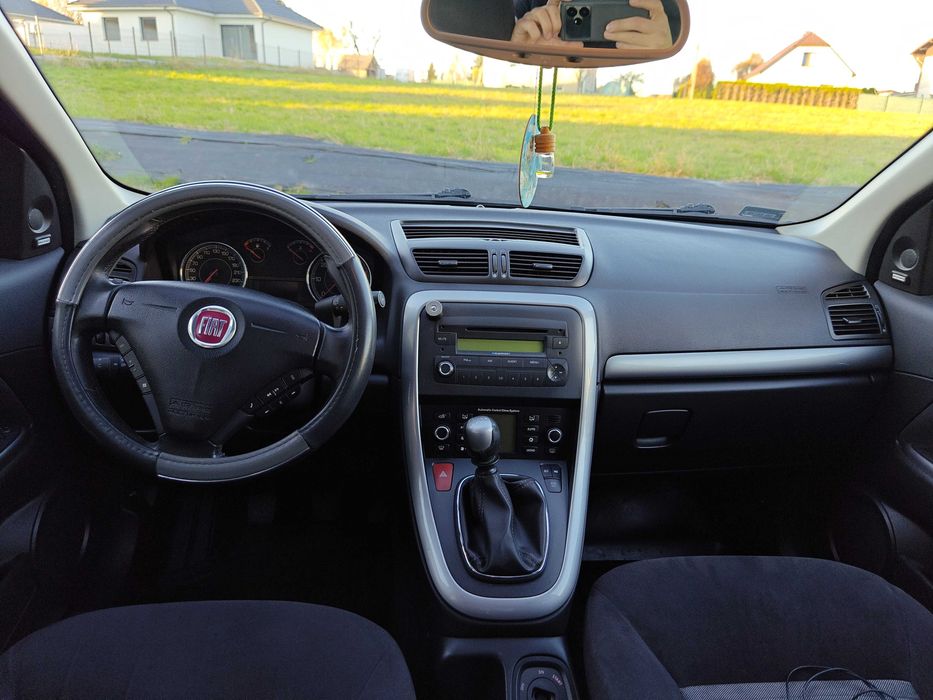 Fiat Croma 1,9 Multijet 150km 198tys.