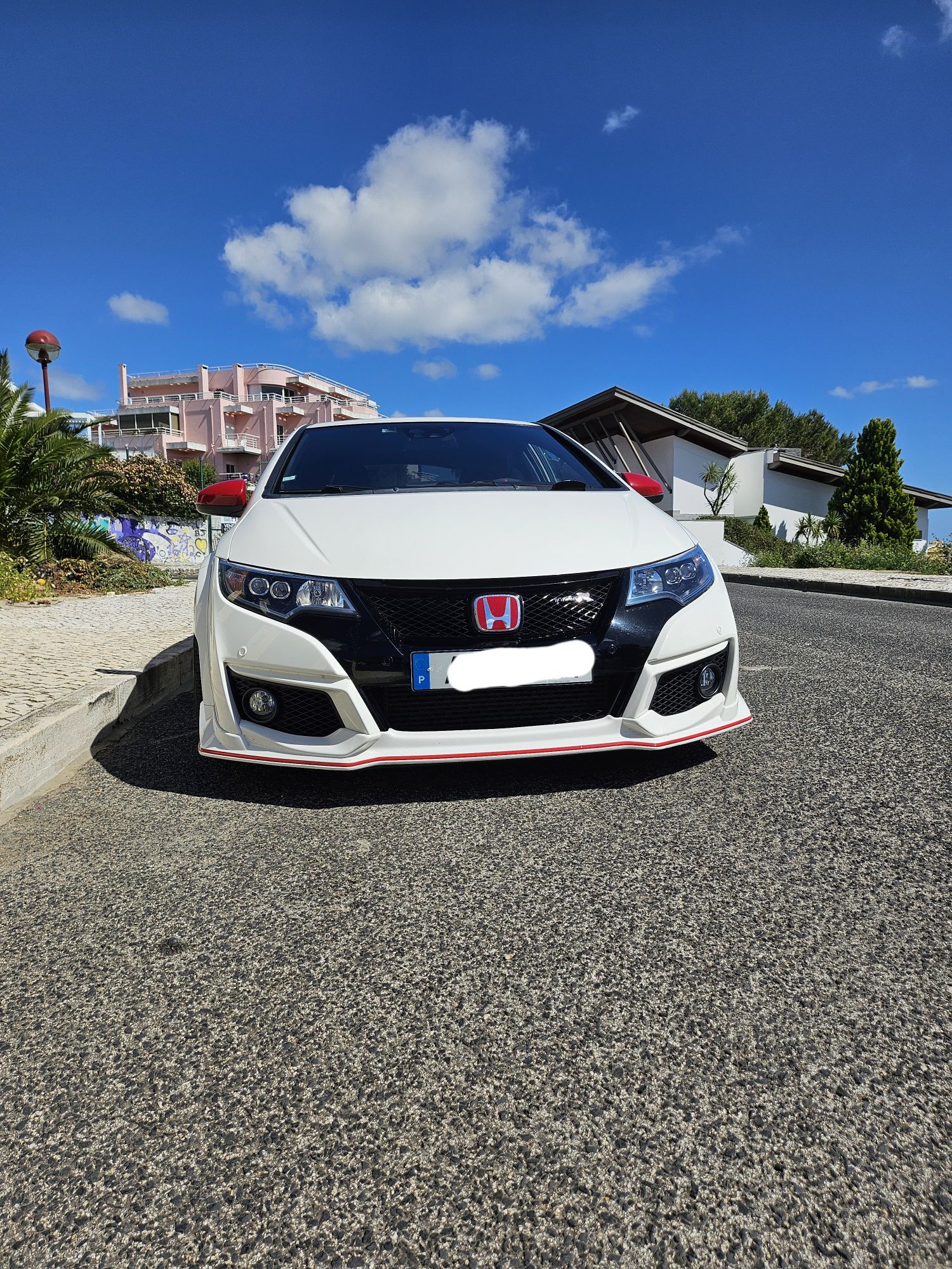 Honda civic type-r White edition