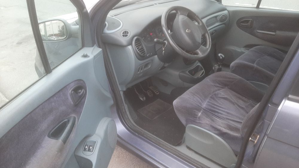 Vendo Renault megane GPL