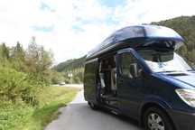 Mercedes-Benz Sprinter  Mercedes-Benz James Cook Westfalia