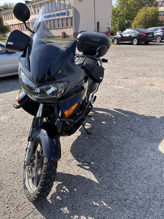 Honda Varadero  ,  serwisowana, wsiadać i jeździć :)