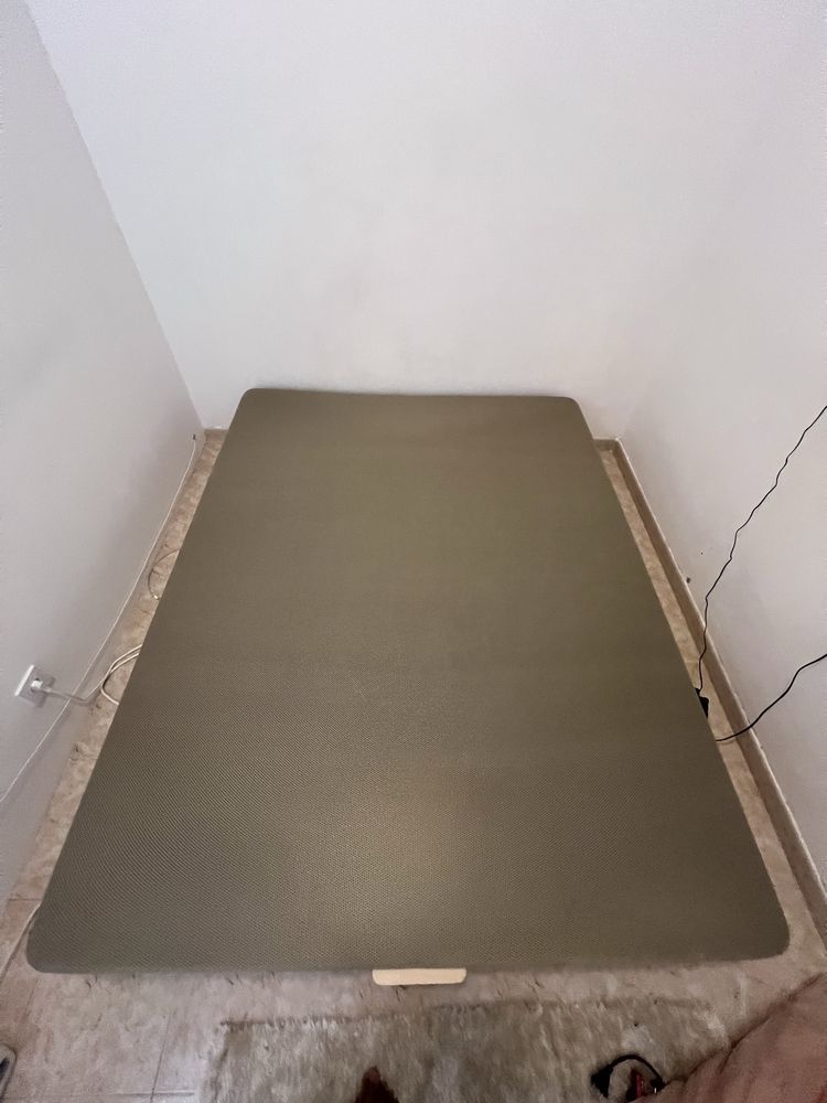 Cama casal elevatória