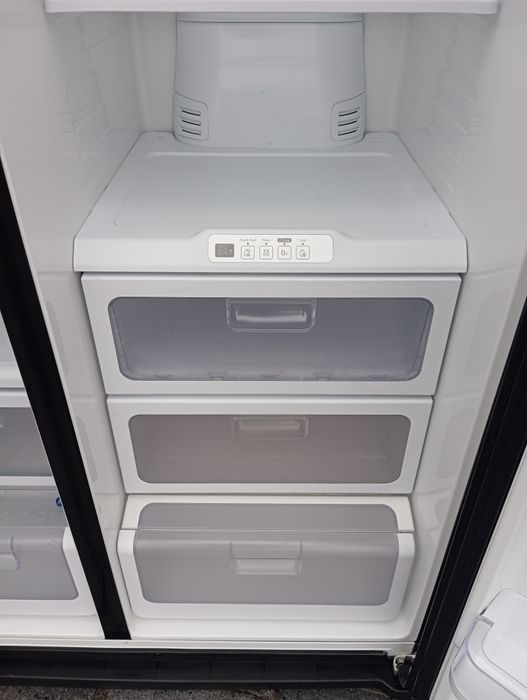 Холодильник Samsung Side-by-side ЧЁРНОЕ СТЕКЛО из Германии Гарантия