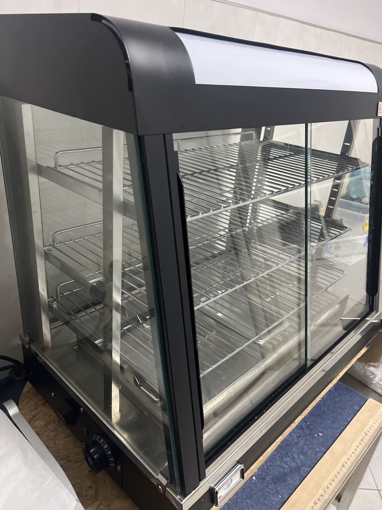 Теплова вітрина GoodFood WS680 Black Line