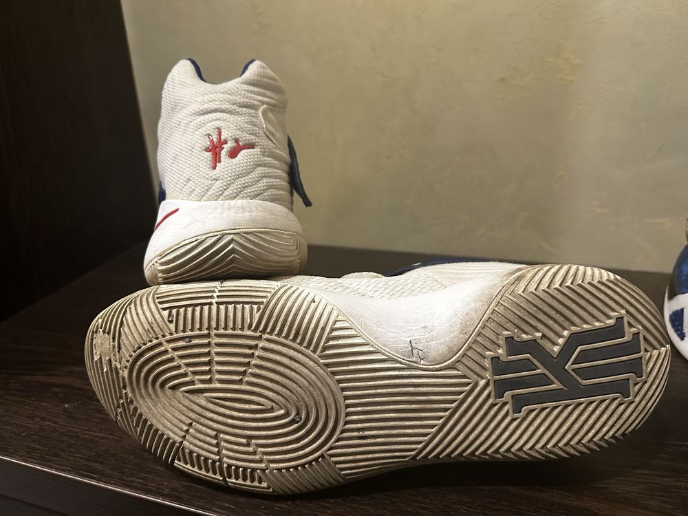 Nike Kyrie 2 USA PE – баскетбольные кроссовки (размер US 12 / EUR 46)