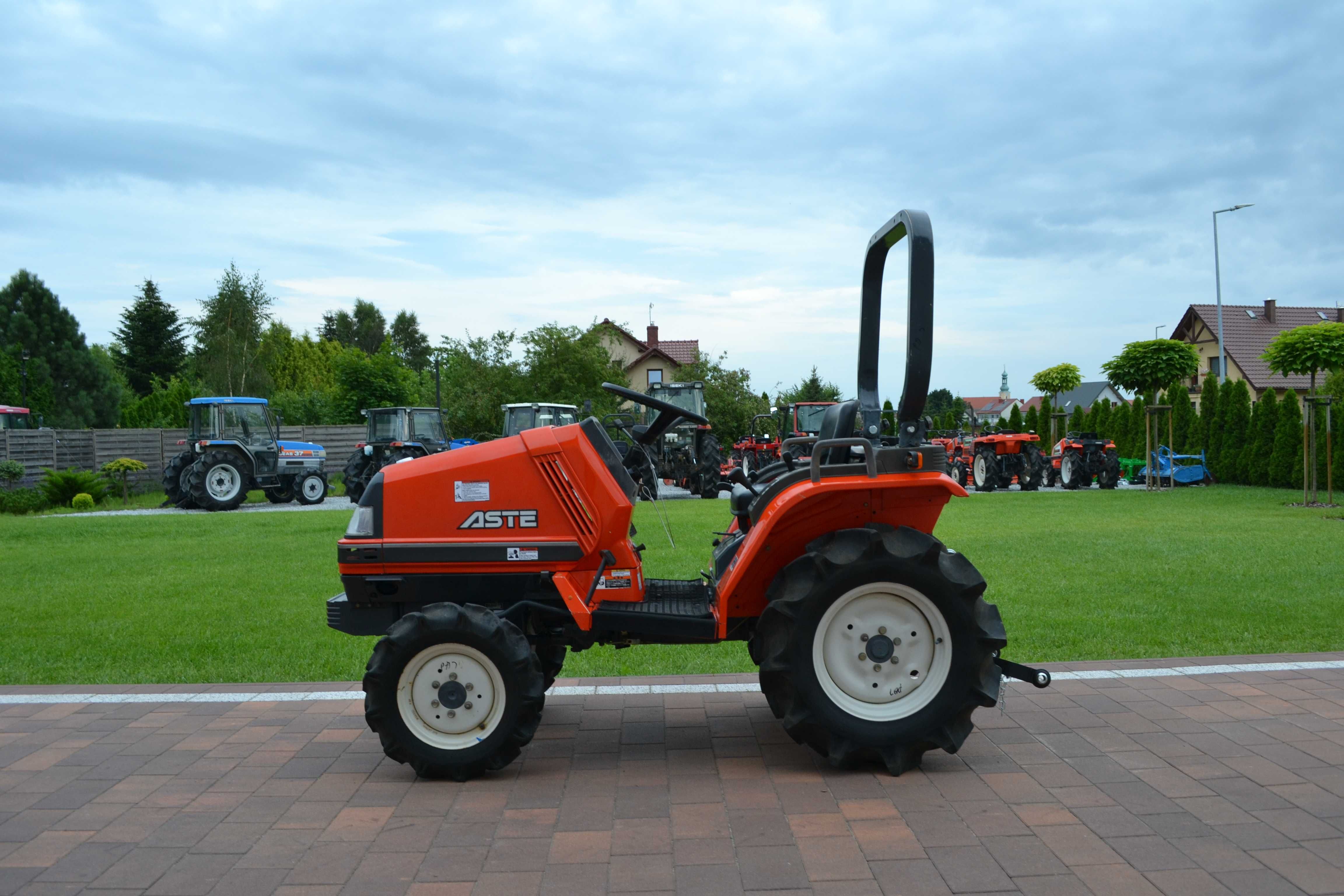 Traktorek japoński mini traktor Yanmar Kubota K japonski