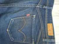 Levis demi curve 27/32