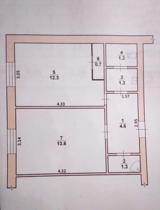 Продам 2 кімнати в  гуртожитку.