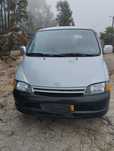Toyota hiace 9 lugares