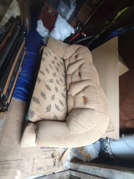 Sofa/Kanapa Rozkładana z funkcją spania Porządna w Dobrym Stanie