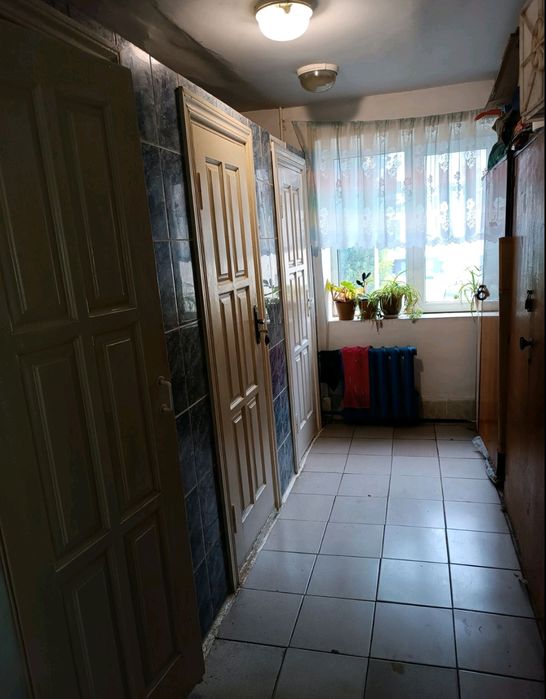 •Продаж кімнати в гуртожитку•