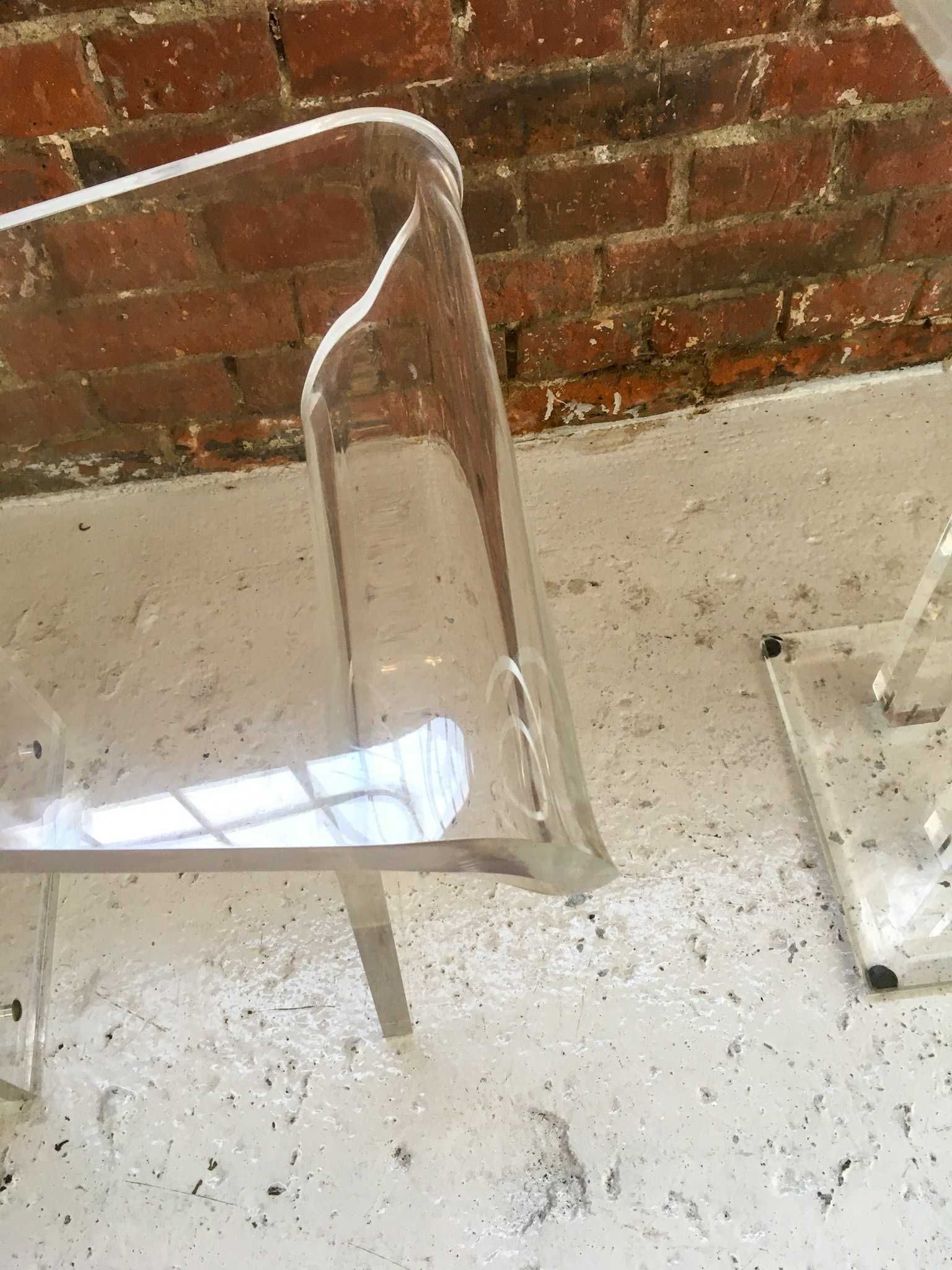 Akrylowe krzesła i stolik lucite lata 80 90 vintage