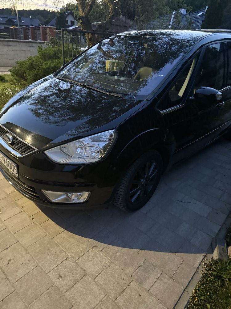 Ford Galaxy GHIA 2009 2.0 dobre wyposażenie