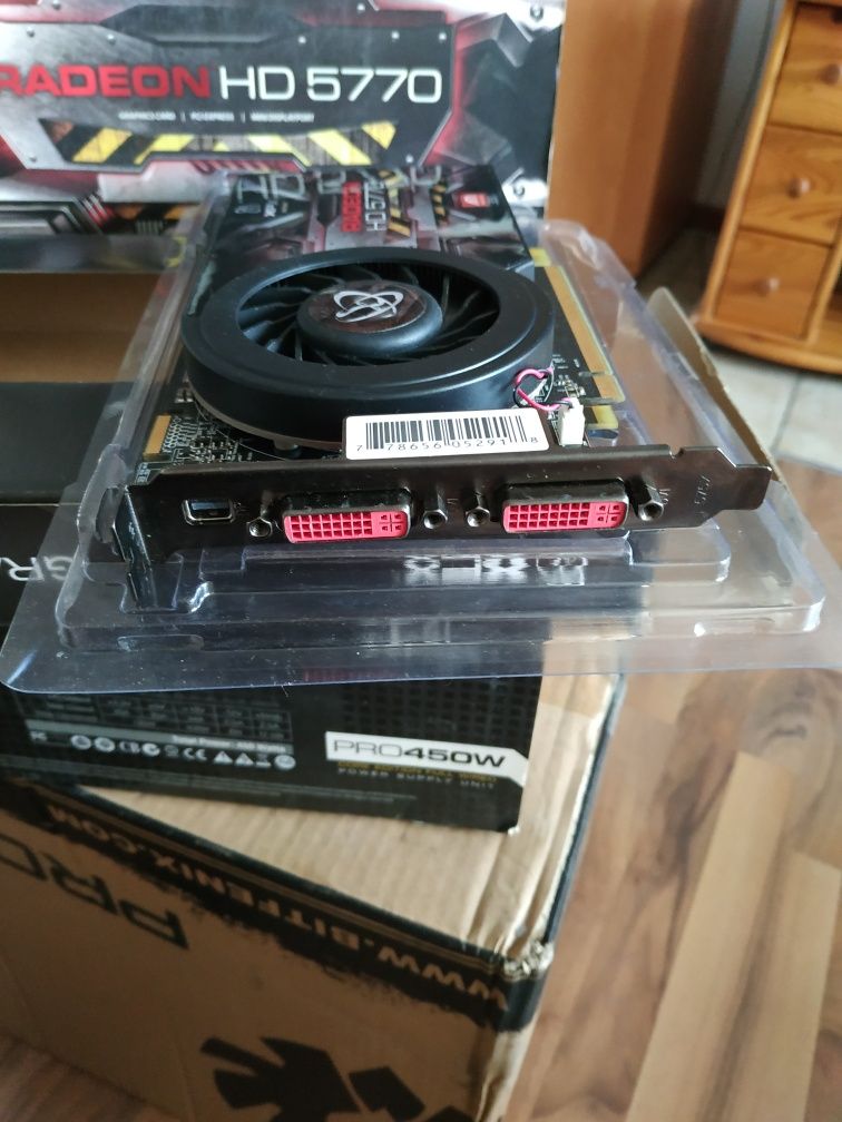 Karta graficzna XFX  Radeon HD5770