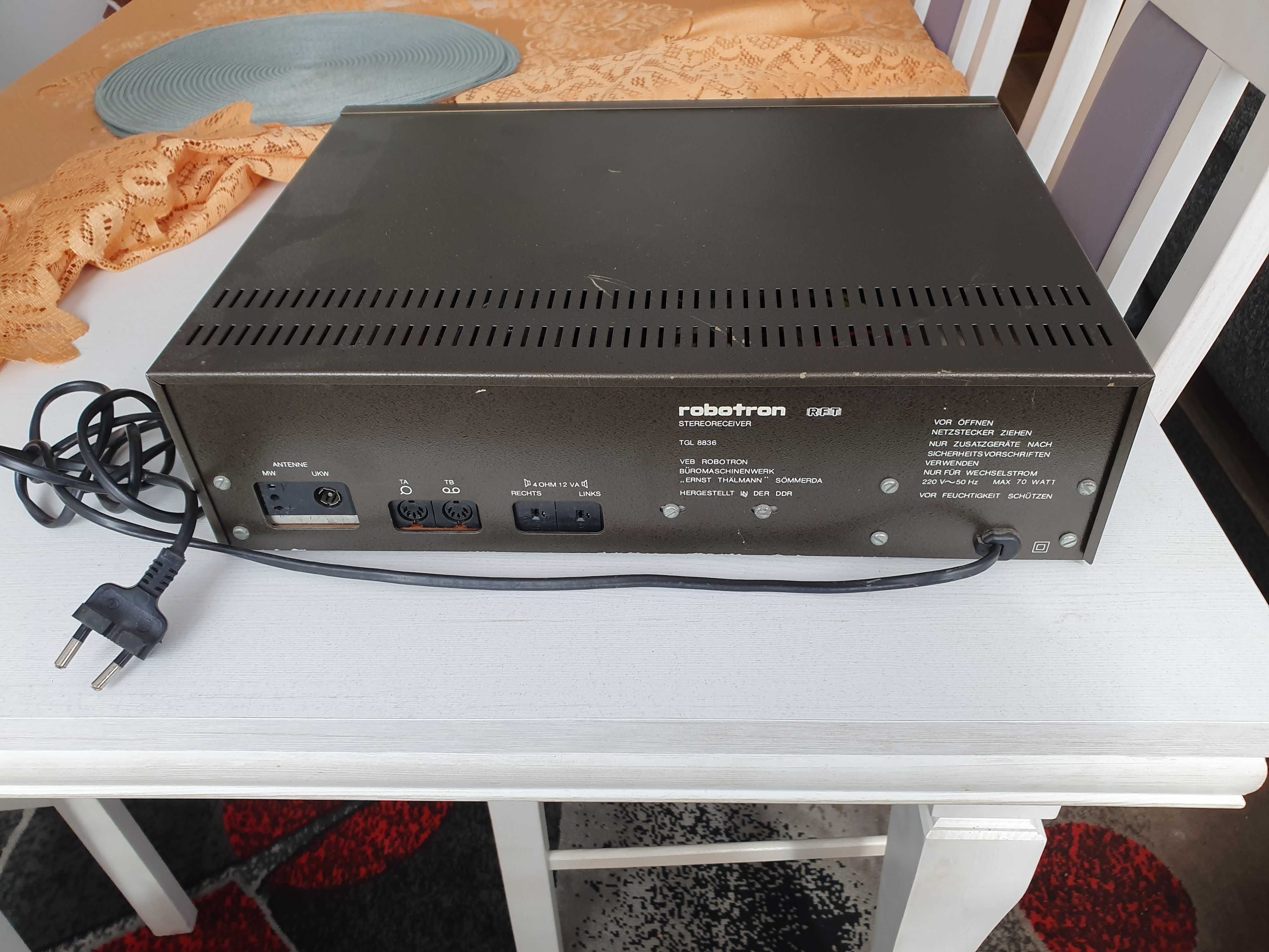 Amplituner RFT robotron RS 2510 DDR radio wzmacniacz
