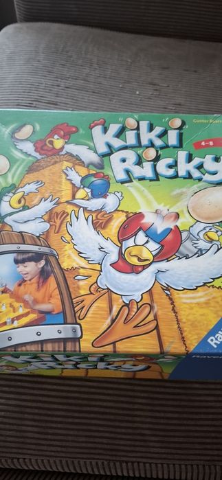 Kiki ricky gra kurczaki