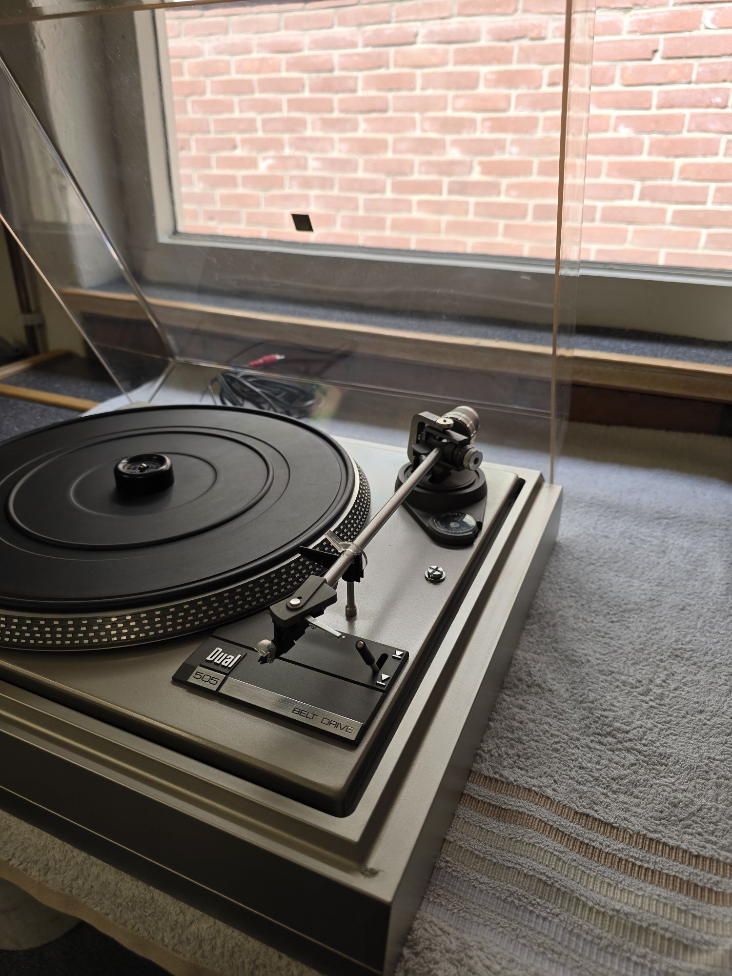 Sprzedam Gramofon Dual cs 505-1 orginał, jak nowy , od nowości gara