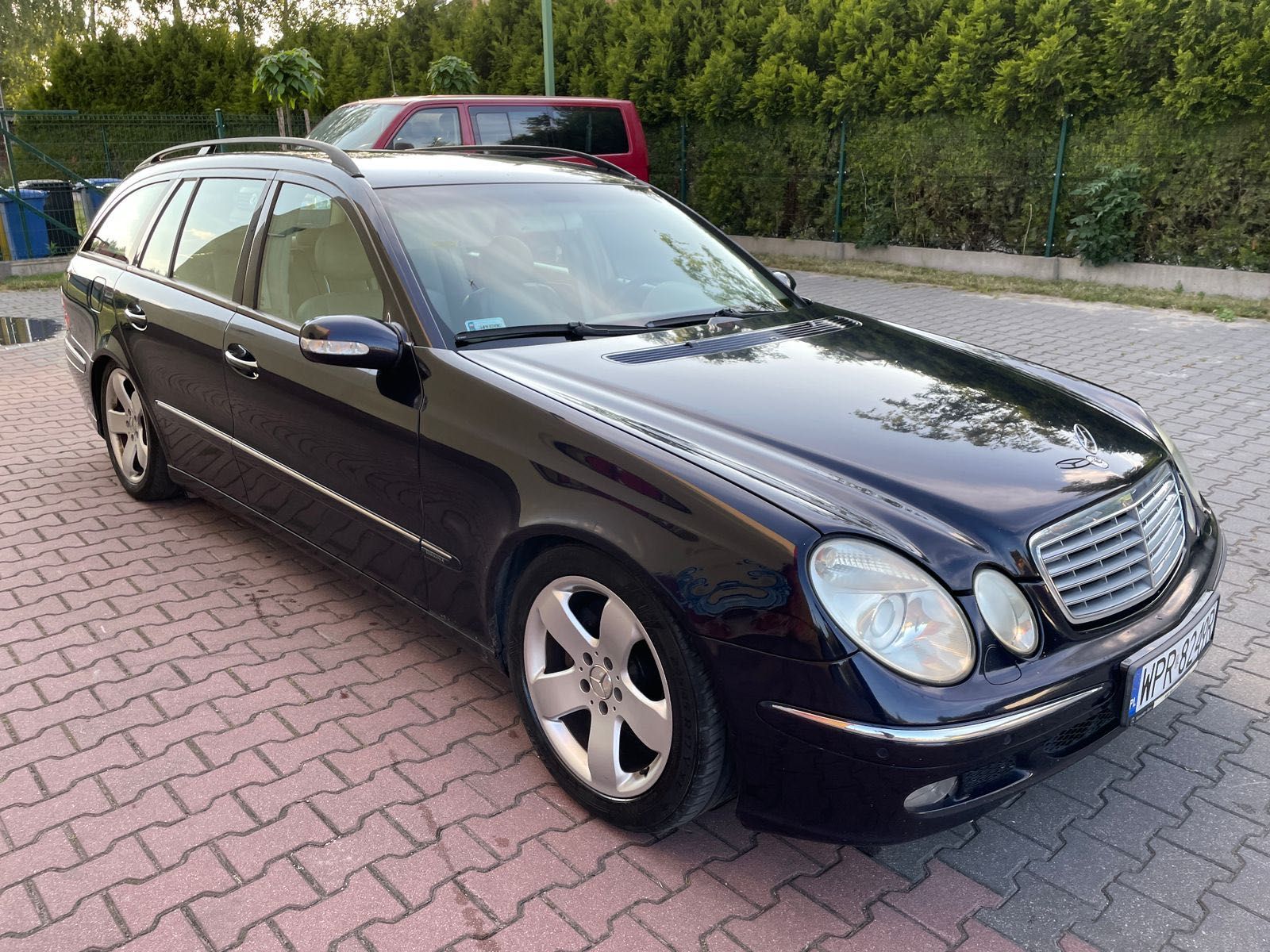 Mercedes-Benz E320 CDI 4MATIC • Automat • 3.2 Diesel • 2003