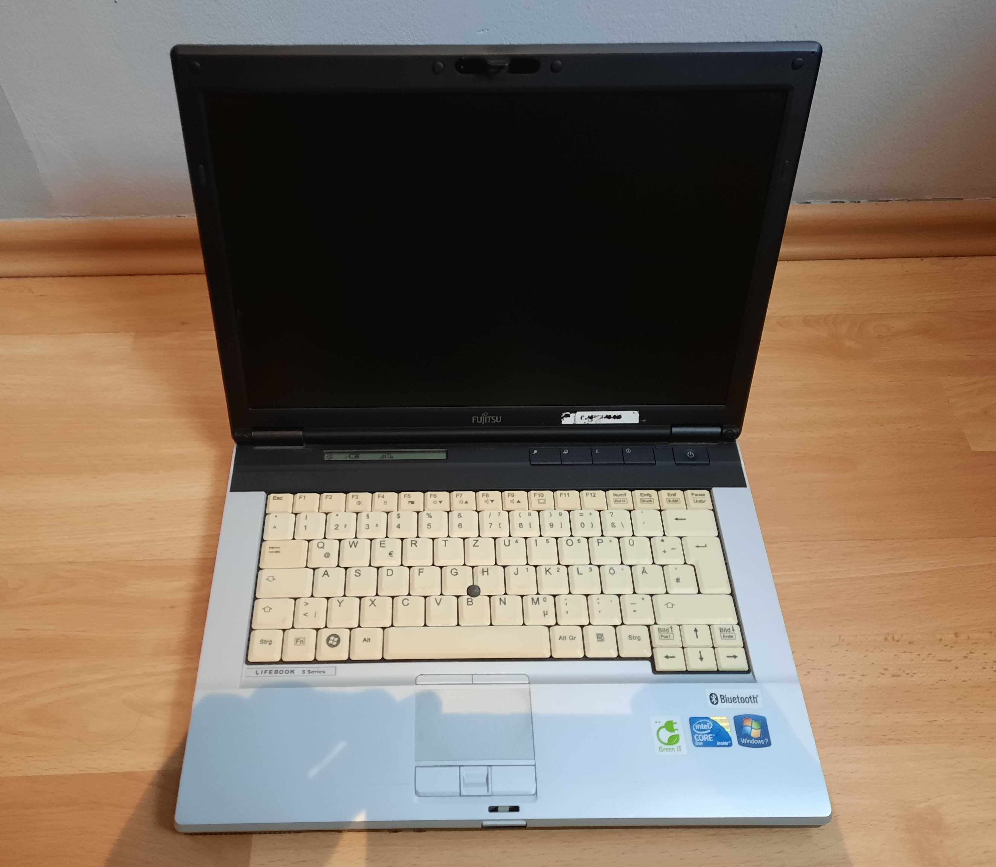 Laptop Fujitsu Siemens Lifebook S7220 4GB 250GB Win10