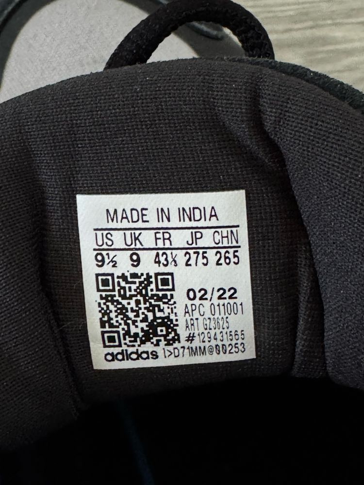 Кросівки Adidas