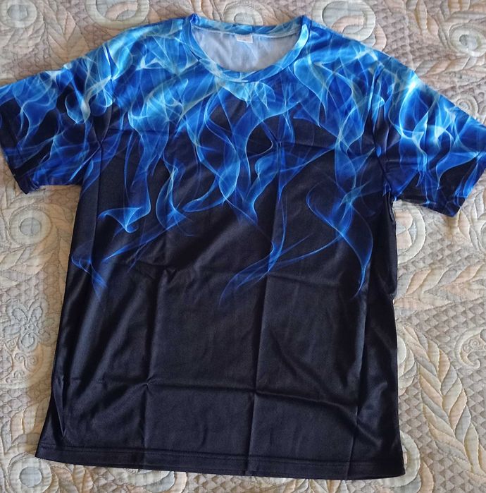 Футболка синяя классная