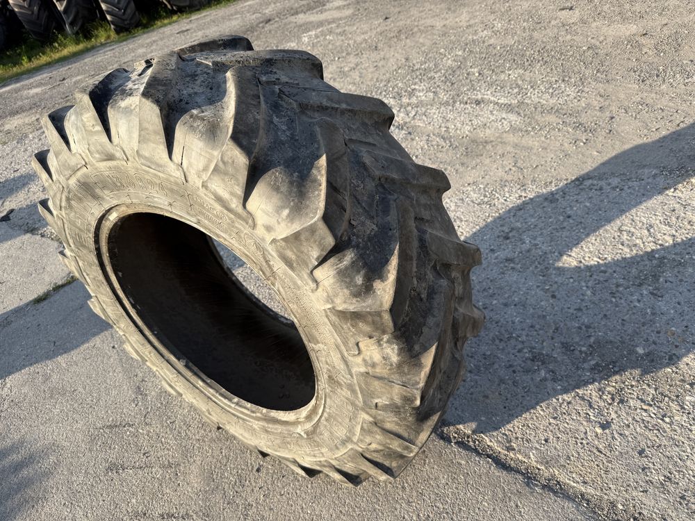 Opona 13.6R24 Michelin
