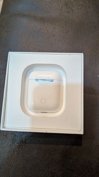 Продається Apple AirPods 1-2 покоління