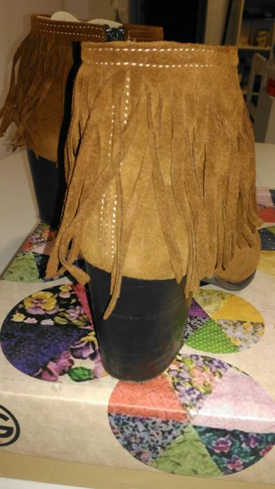 Botas de cor camel