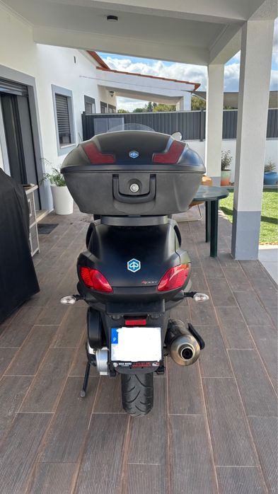 Piaggio MP3 500